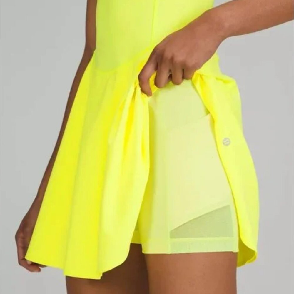Lululemon Womens Court Crush Athletic Dress in Electric Lemon, sz 8 - Picture 4 of 12